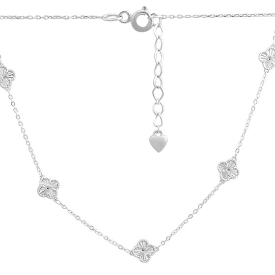 Silver necklace without stones