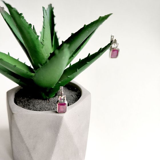 Срібні сережки з рубіном 4,315 карата