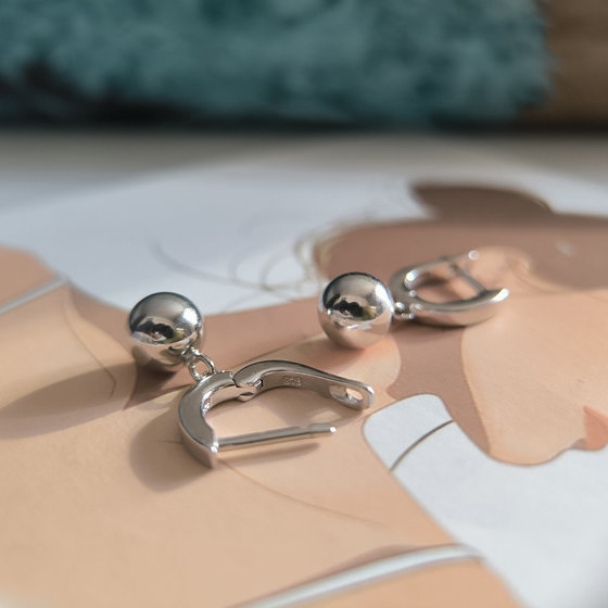 Срібні сережки без каменів