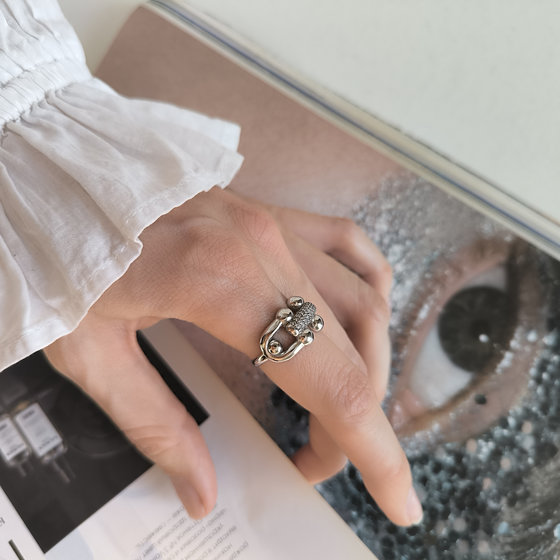 Срібна каблучка з фіанітами 0.25ct