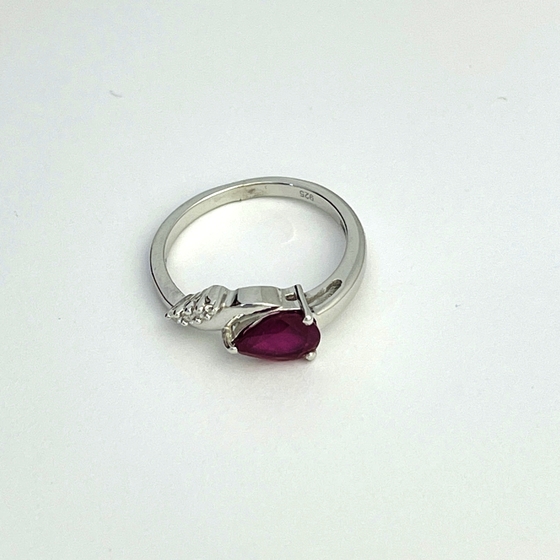 Серебряное кольцо с рубином 1.419ct