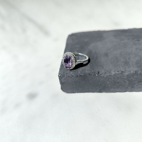 Серебряное кольцо с аметистом 2.627ct