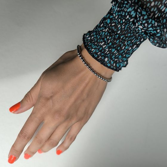 Silver bracelet without stones