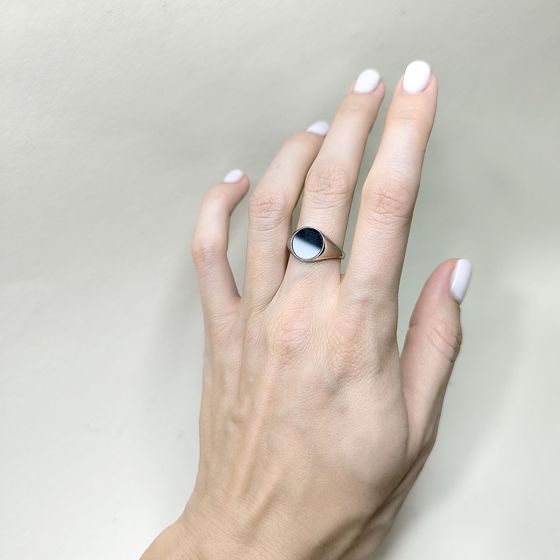 Silver ring with onyx