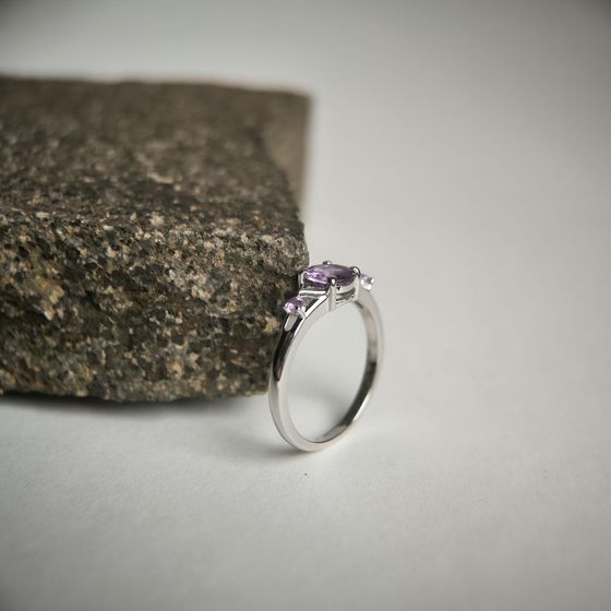 Серебряное кольцо с александритом 1.25ct