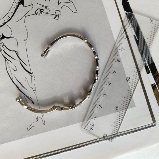 Silver bracelet with phianites