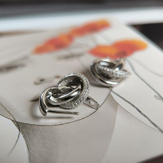 Срібні сережки з фіанітами