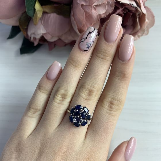 Серебряное кольцо с сапфиром 2.938ct