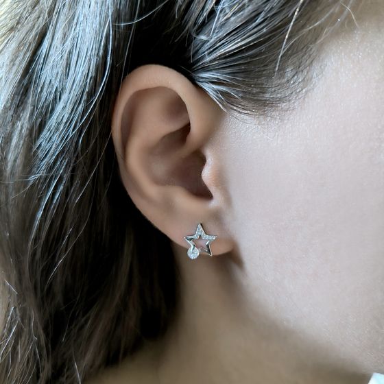 Срібні сережки з фіанітами