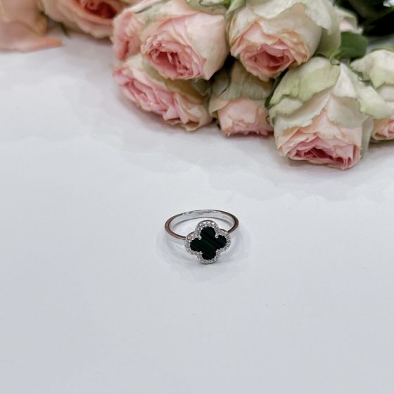 Silver ring with malachite, fianites