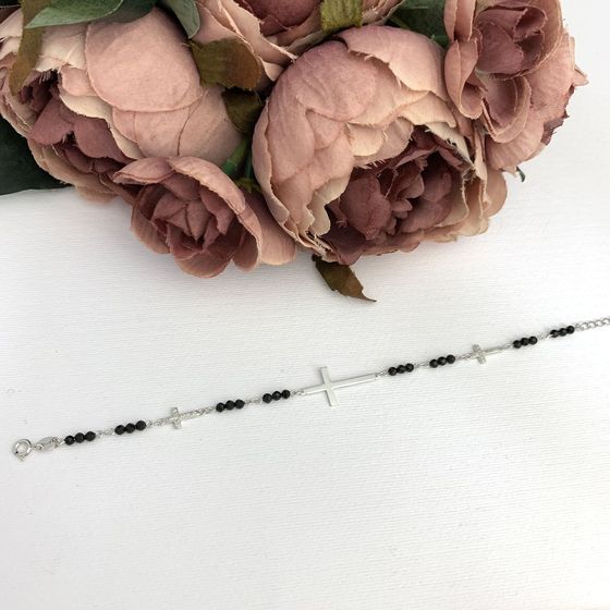 Silver bracelet with spinel