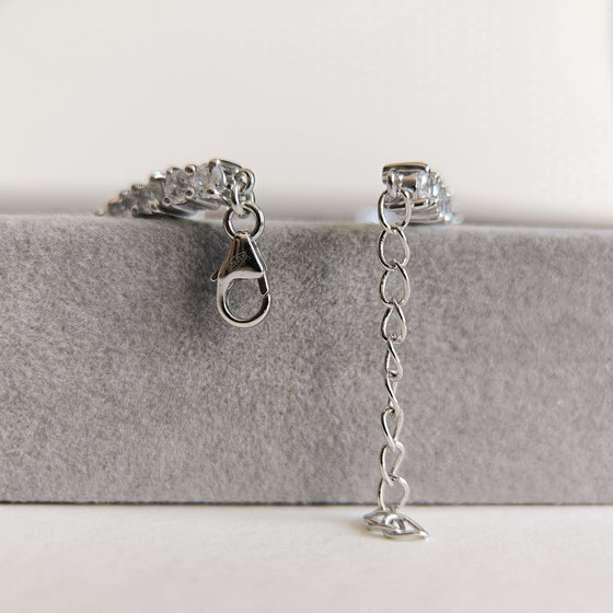 Срібний браслет з гранатом 10.017ct