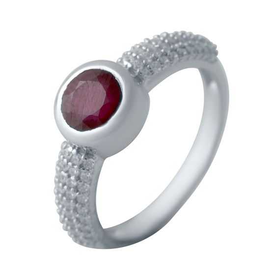 Серебряное кольцо с рубином, фианитами