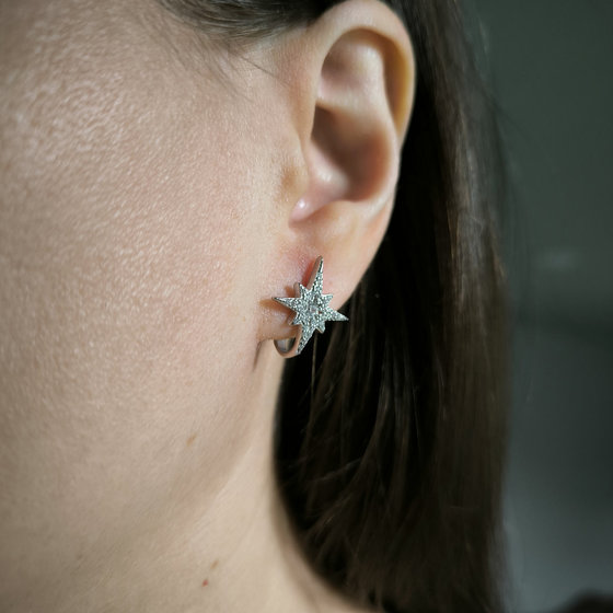 Silver earrings with cubic zirconia