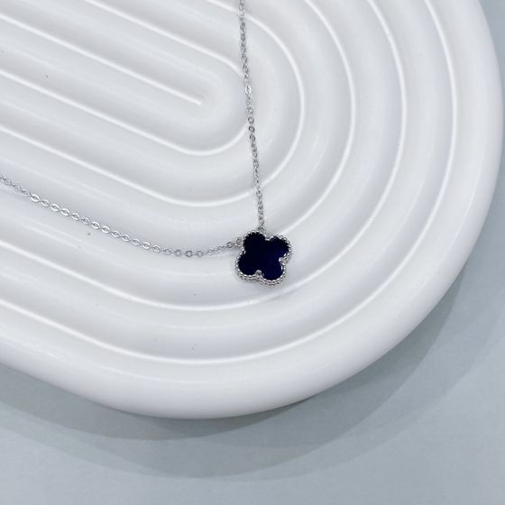 Серебряное колье с лазуритом