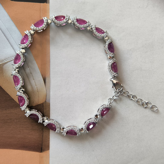 Срібний браслет з рубіном 13,66 карат