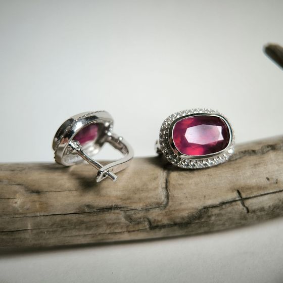 Срібні сережки з рубіном 12.095ct