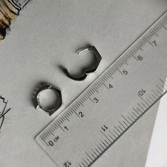 Срібні сережки з фіанітами