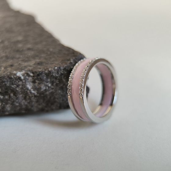 Silver ring with ceramics