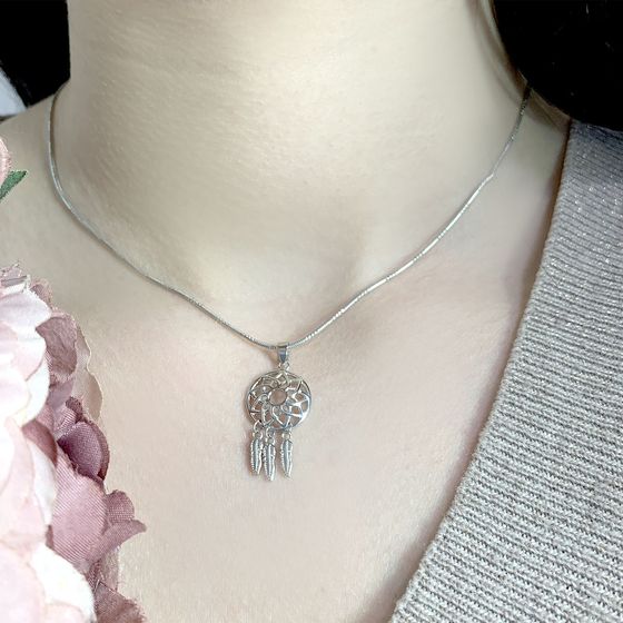 Silver pendant without stones