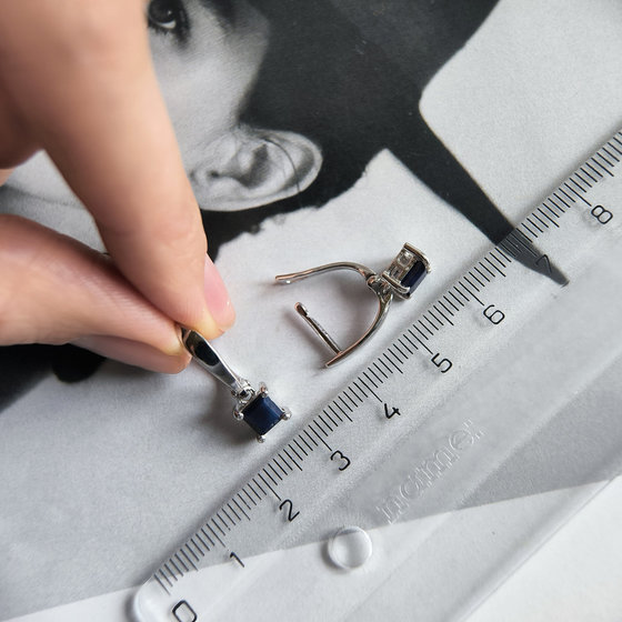 Срібні сережки з сапфіром 1.528ct