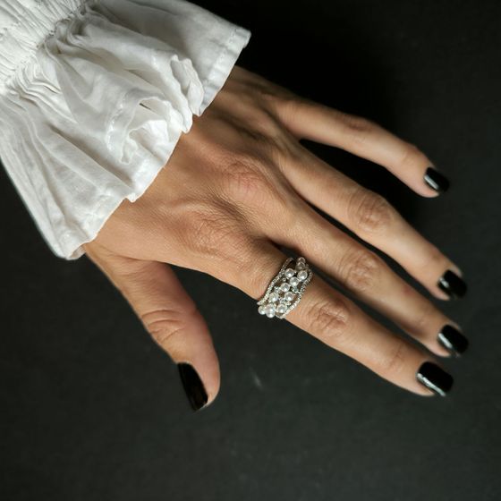 Срібна каблучка з перлами 2.5ct