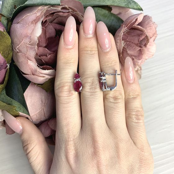 Срібні сережки з рубіном 3.997ct