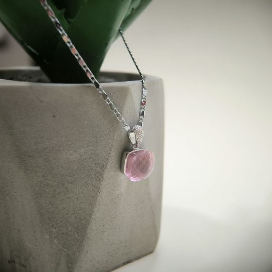 Срібна підвіска з фіанітами