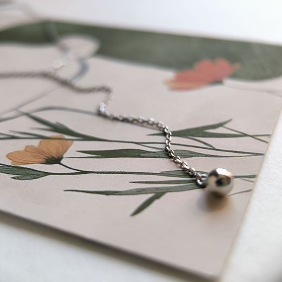 Серебряное колье без камней