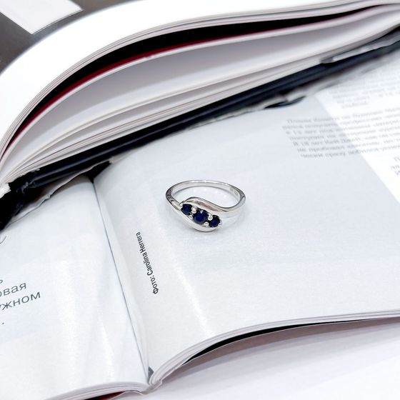 Срібна каблучка з сапфіром 0.683ct