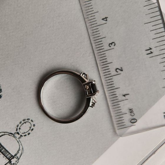 Срібна каблучка з раухтопазом (димчастим кварцом) 0.842ct