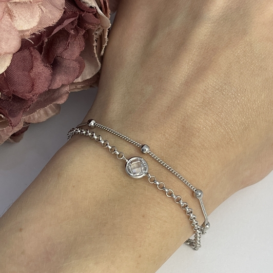 Silver bracelet with phianites