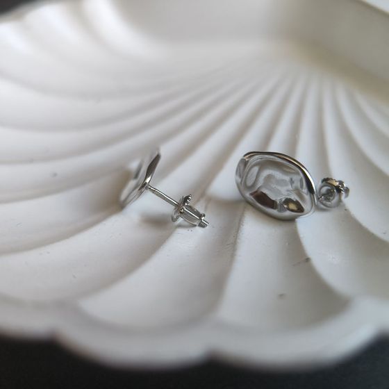 Срібні сережки без каменів