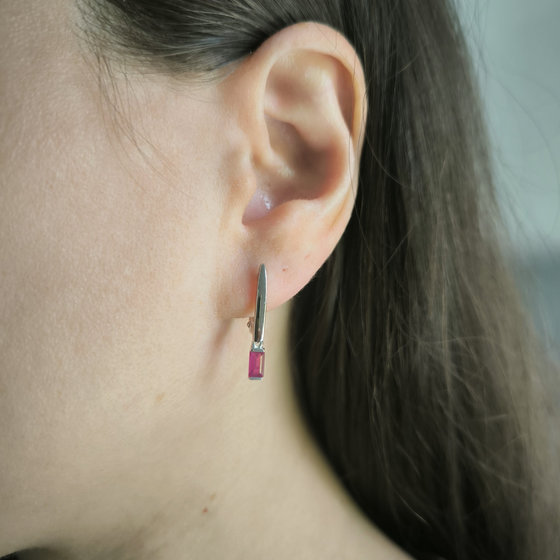 Серебряные серьги с рубином 0.84ct