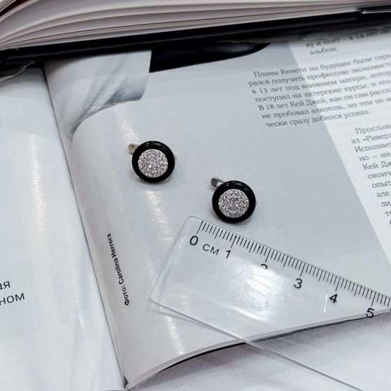 Серебряные серьги с ониксом, фианитами