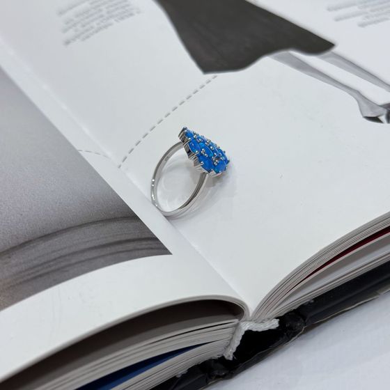 Silver ring with opal 1.322ct