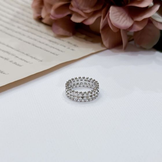 Silver ring without stones