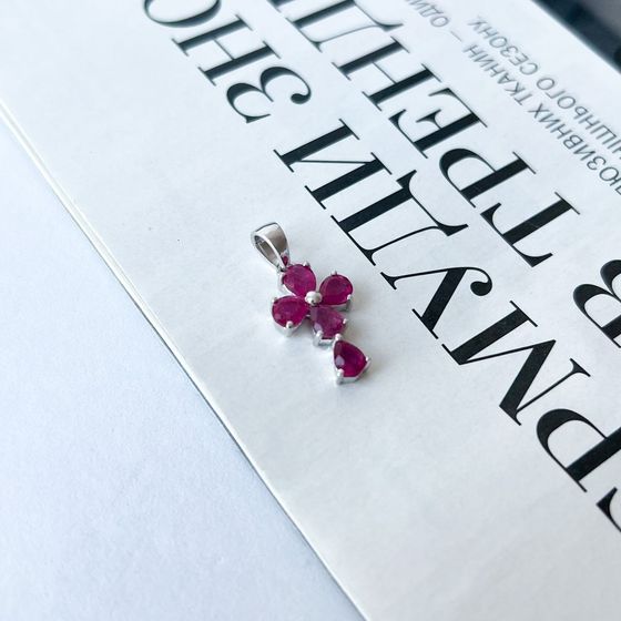 Срібний хрестик з рубіном 2.26ct