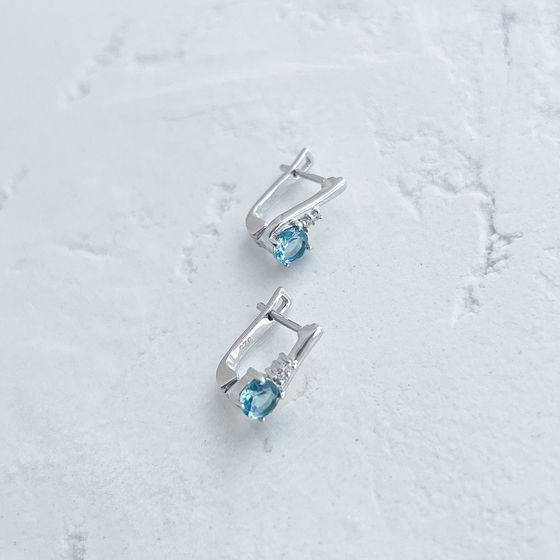 Серебряные серьги с топазом Лондон Блю 0.843ct