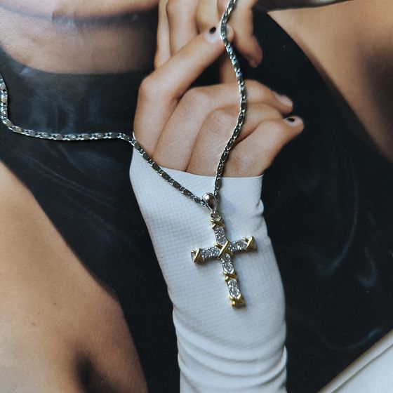 Серебряный крестик с фианитами