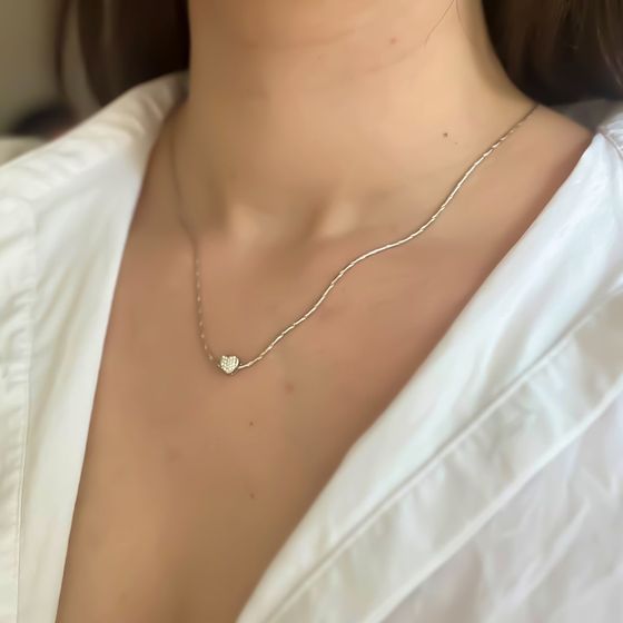 Срібна підвіска з фіанітами