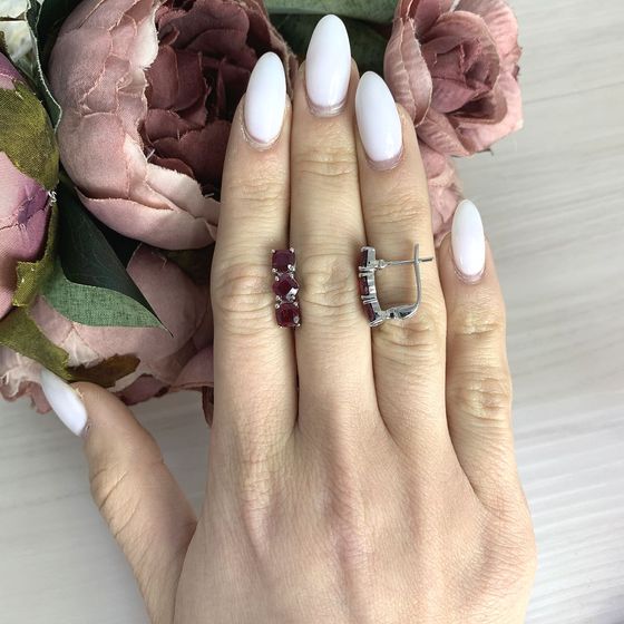 Срібні сережки з рубіном 5,313 карата