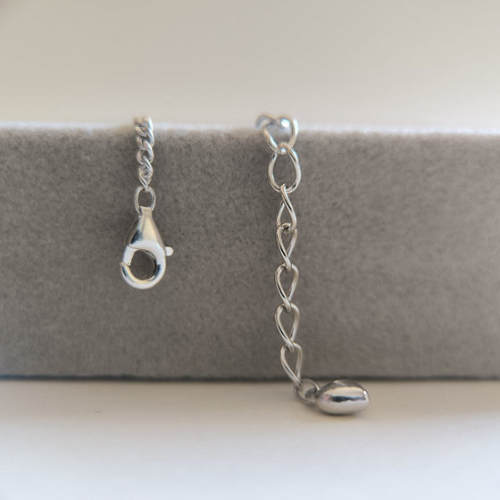 Silver bracelet with cubic zirconia