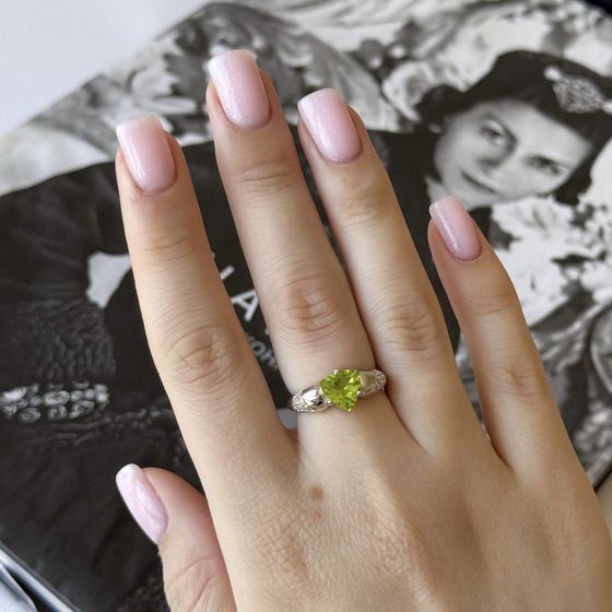 Срібна каблучка з хризолітом 2.108ct