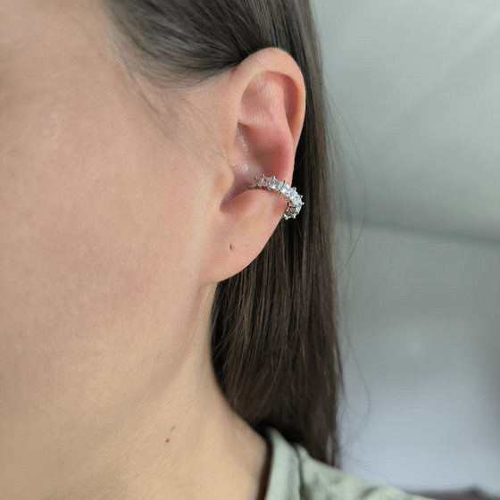 Silver earrings with cubic zirconia