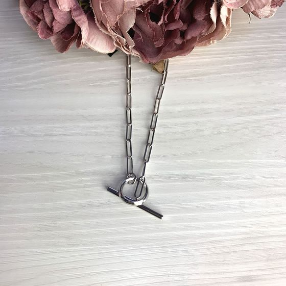 Silver necklace without stones