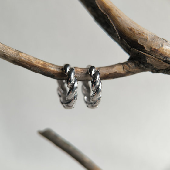 Серебряные серьги без камней