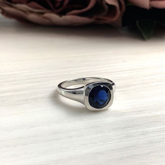 Срібна каблучка із сапфіром nano 1.577ct