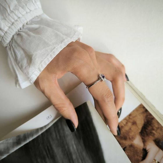 Срібна каблучка з аметистом 0.345ct