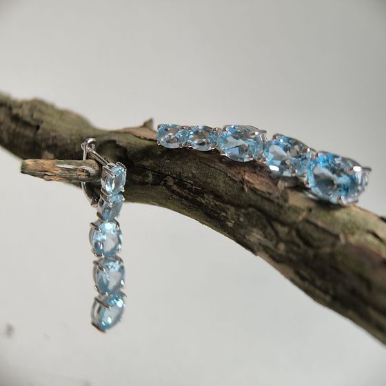 Серебряные серьги с топазом 19.738ct